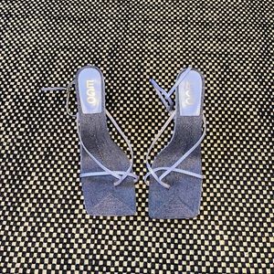 COPY - NWOT BOTTEGA inspired barely there heel.